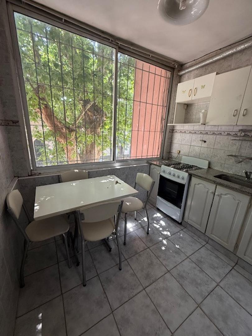 Depto Tipo Casa en Venta en Caballito, USD 76.000