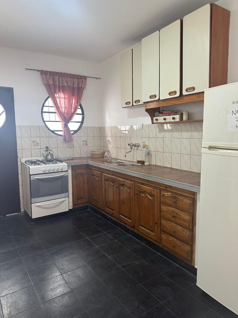Depto Tipo Casa 3 ambientes con 2 baños