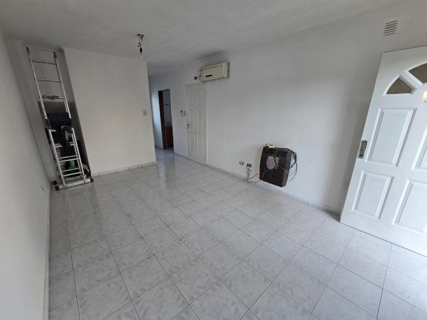 Casa en Venta en Los Hornos, USD 54.500