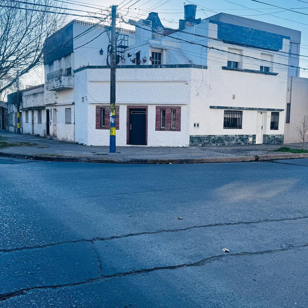 HERMOSA CASA MAS LOCAL