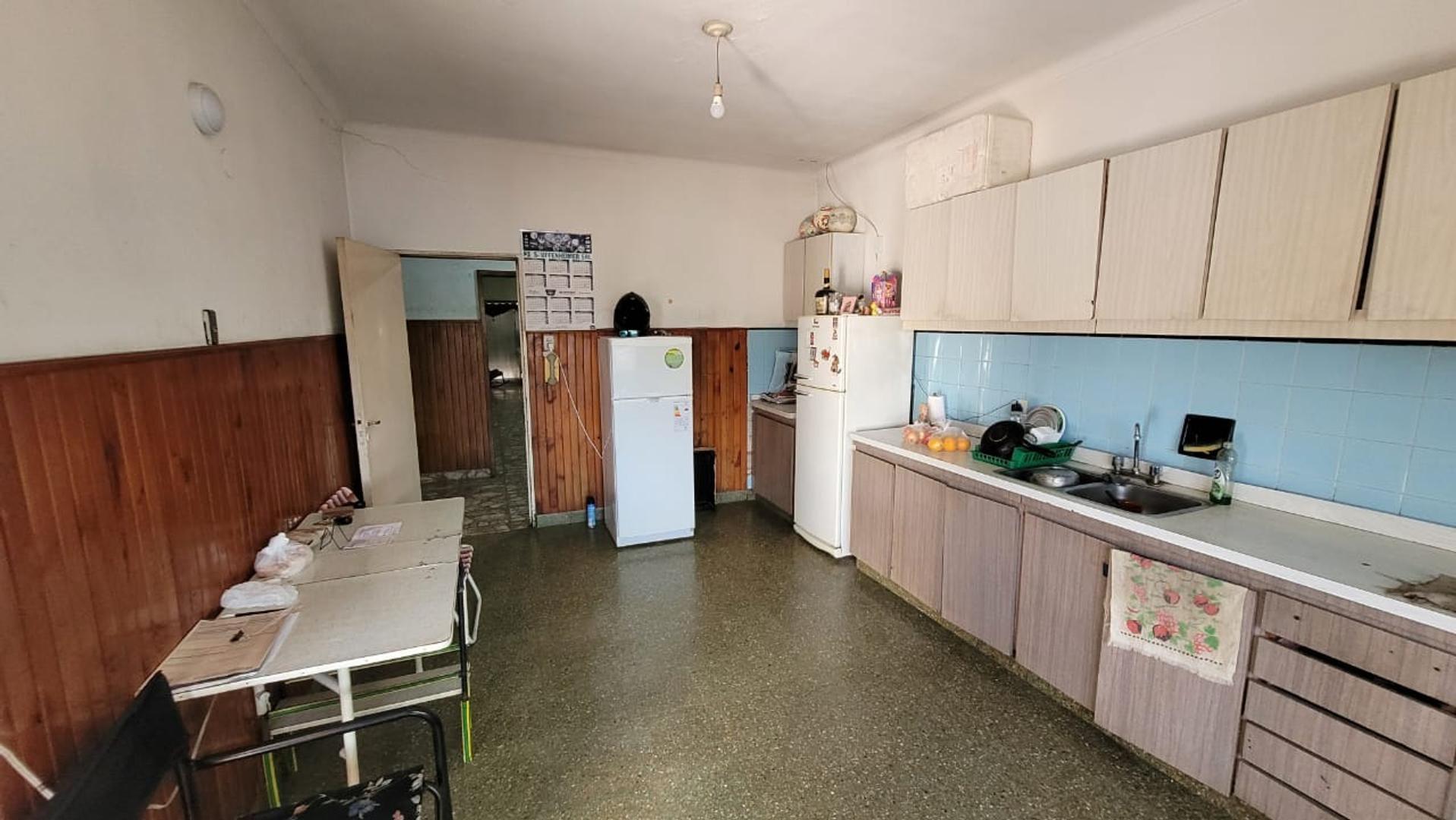 Galpon en Venta en Ciudadela, USD 300.000