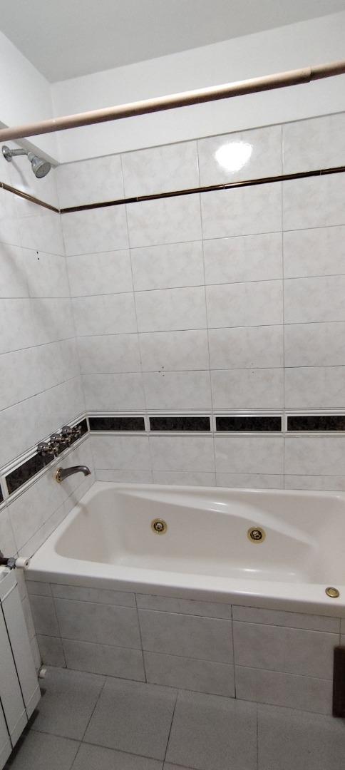 Departamento en Alquiler de 3 dormitorios