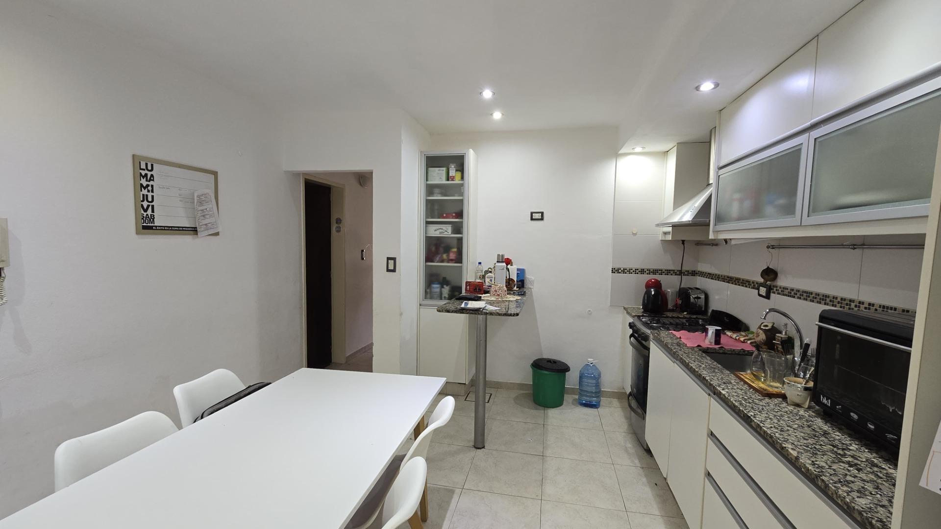 Depto Tipo Casa 3 ambientes con 1 baño