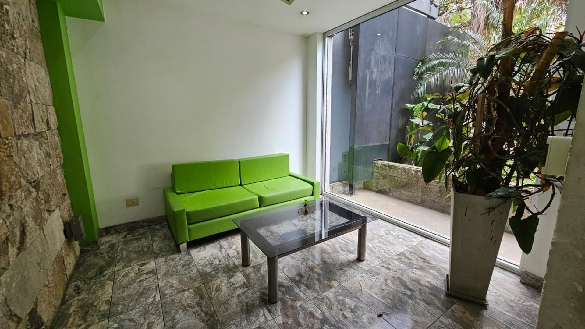 Bme Mitre 1400, Piso 5