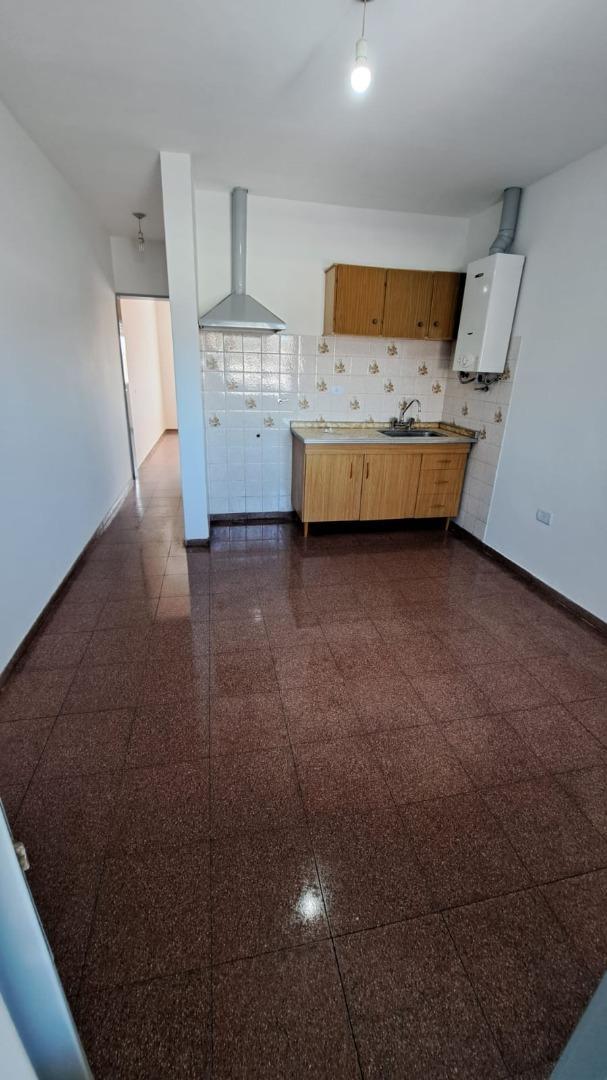 COMO E ILUMINADO DEPARTAMENTO EN ALQUILER