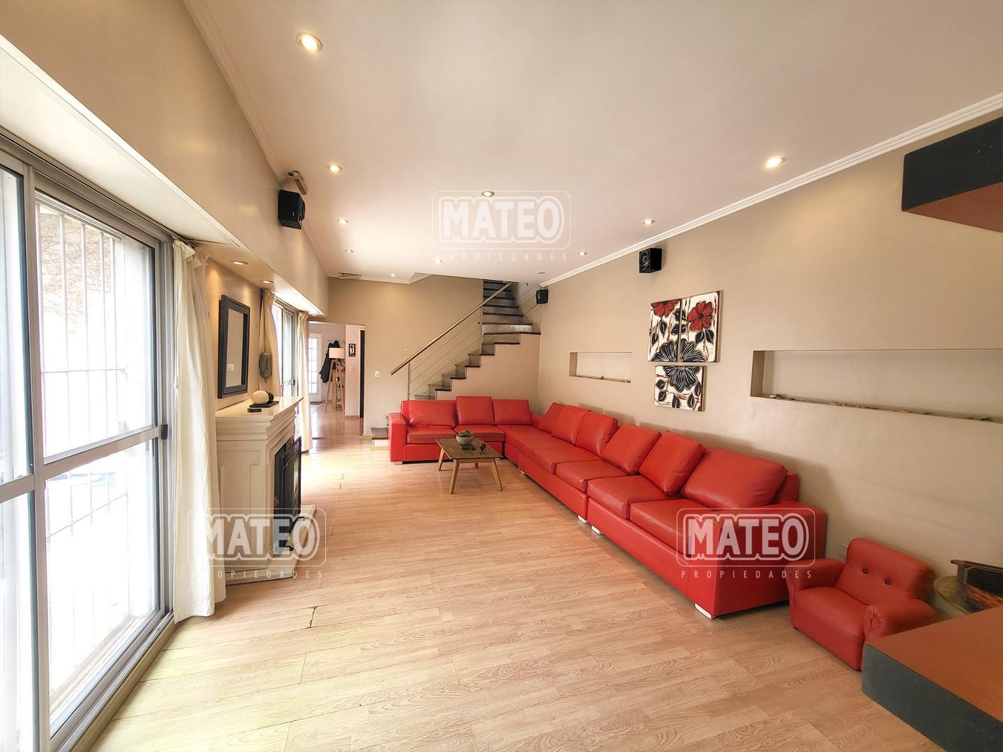 Venta de casa minimalista. 7 AMBIENTES.