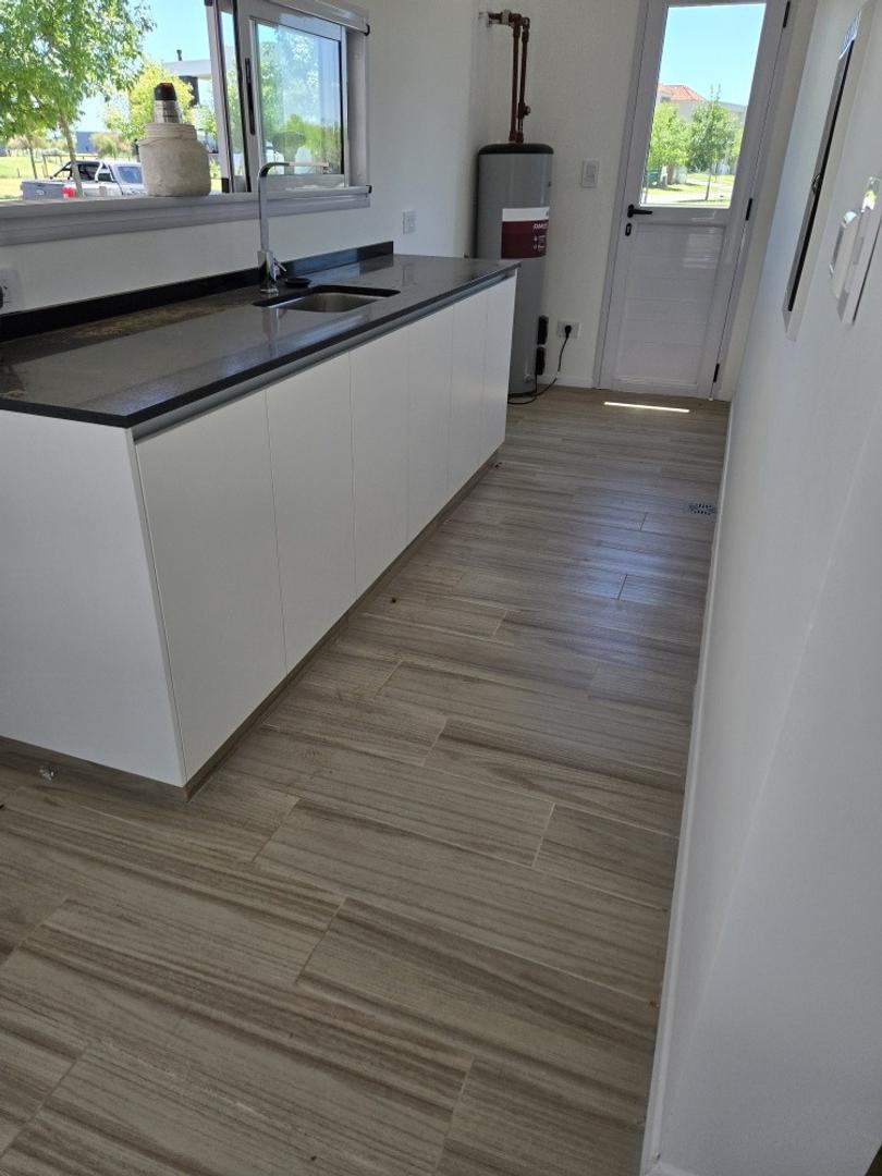 Casa en Venta en El Naudir, USD 229.000