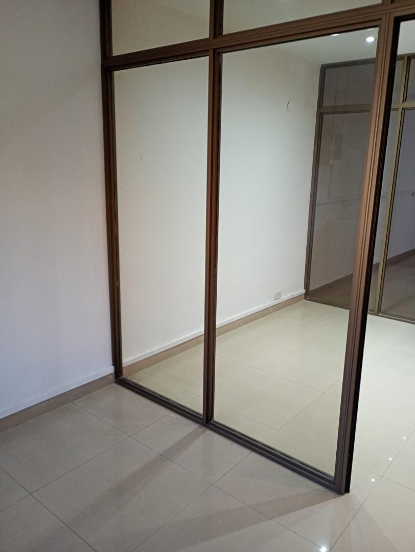 Casa 6 ambientes con 3 baños