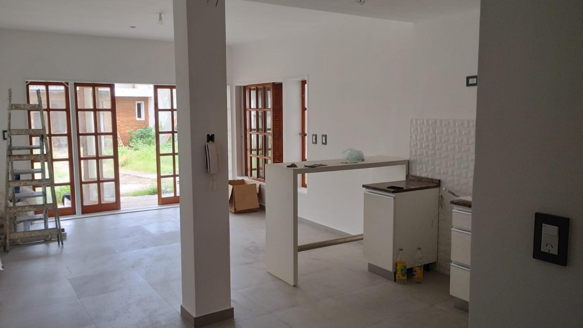 Casa 4 ambientes con 4 baños