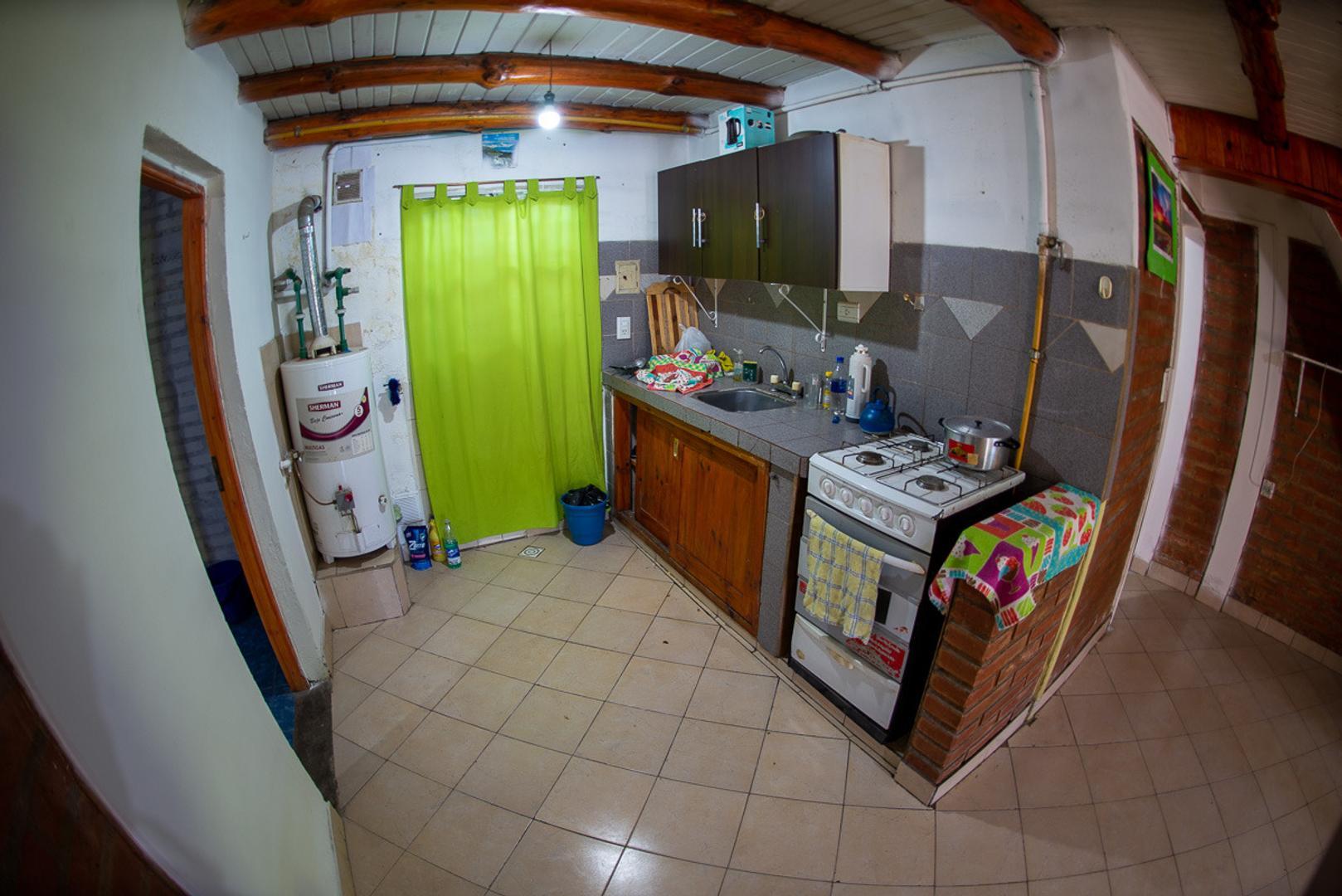 Depto Tipo Casa 4 ambientes con 2 baños