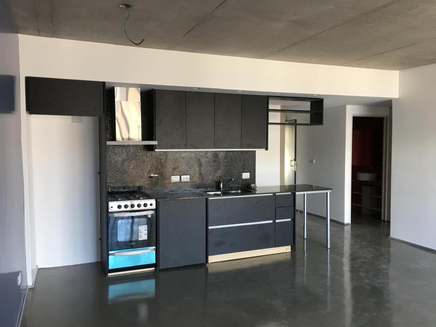 Dpto 2 Amb con Balcón, Parrilla, Baulera, Cochera en Florida