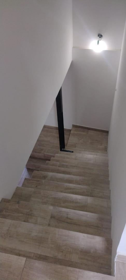 Depto Tipo Casa en Venta en Villa Ballester, USD 89.000