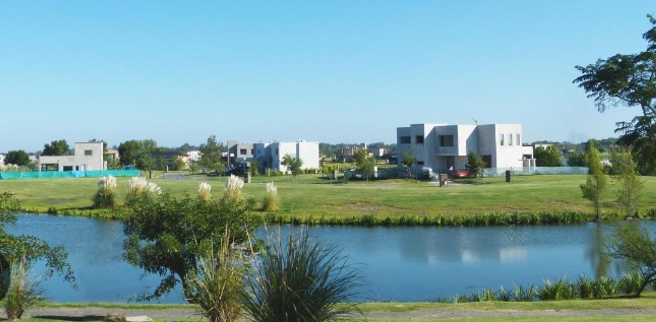 Terreno en Venta de 701,0 m2