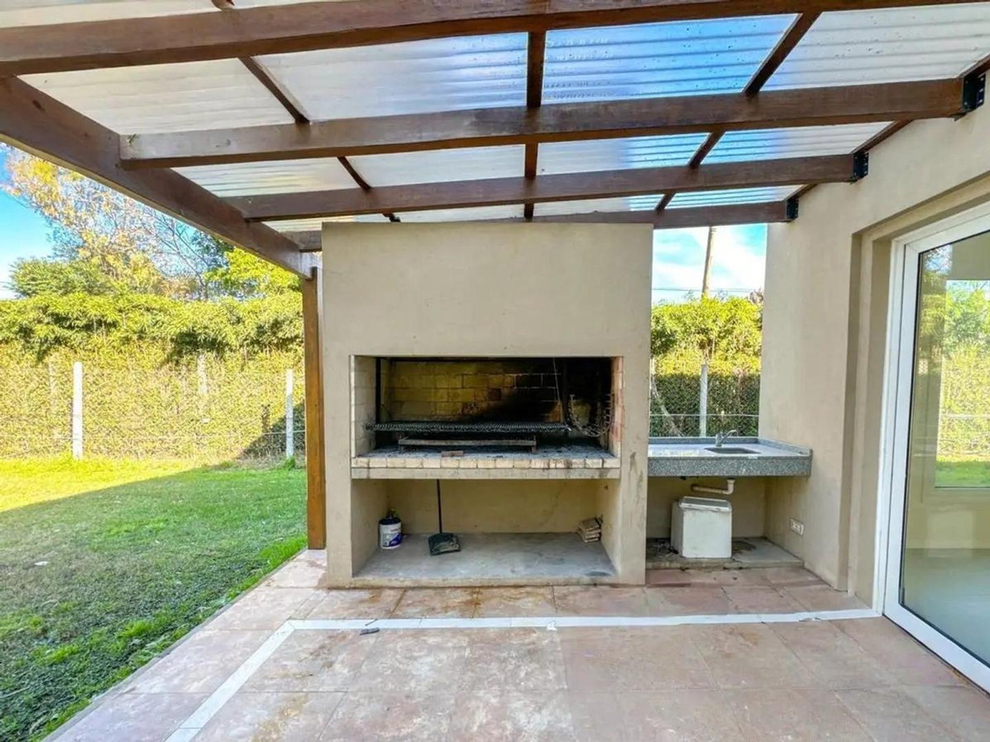 VENTA CASA 6 AMBIENTES