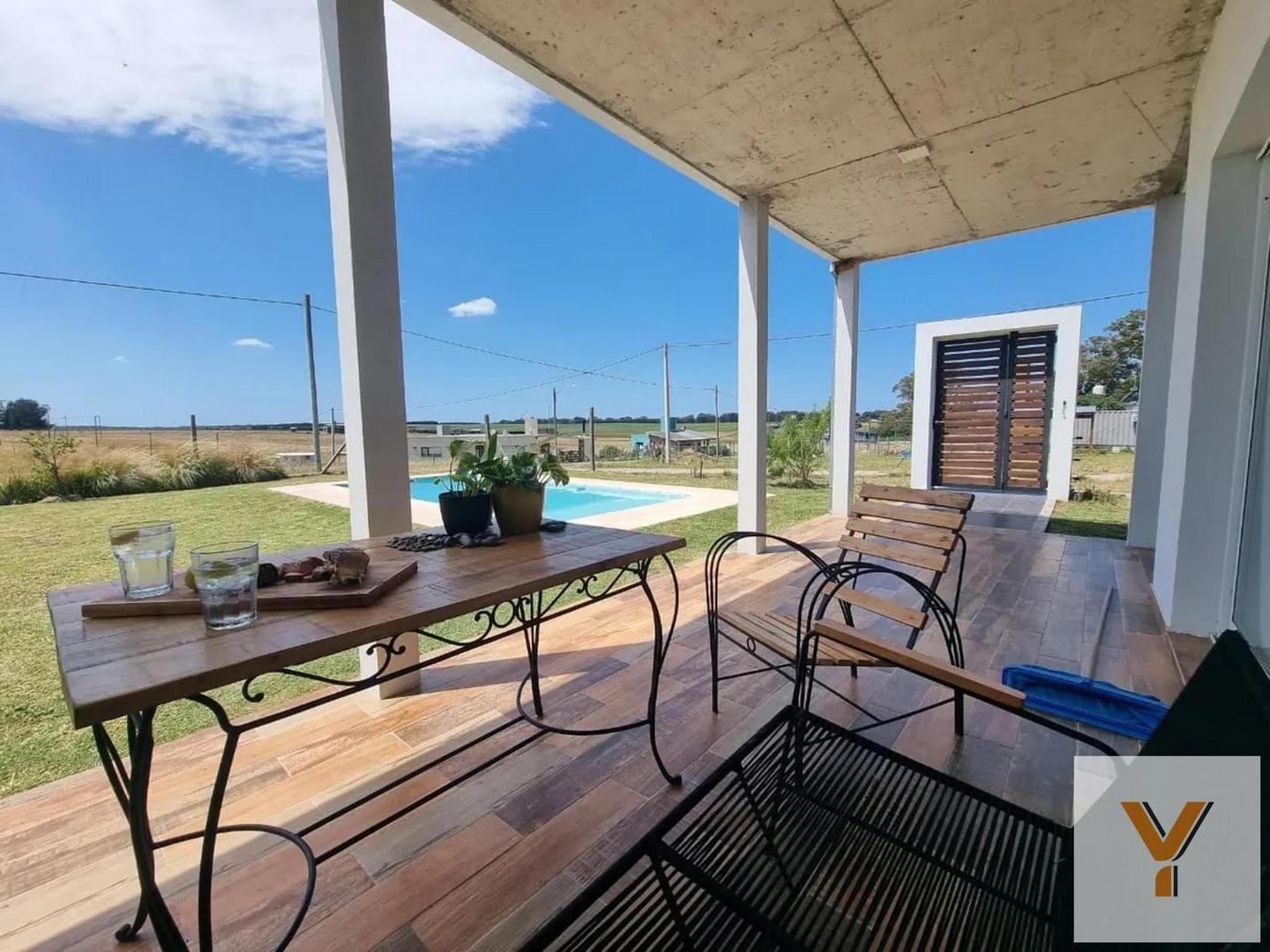 Casa en Venta con 1 cochera