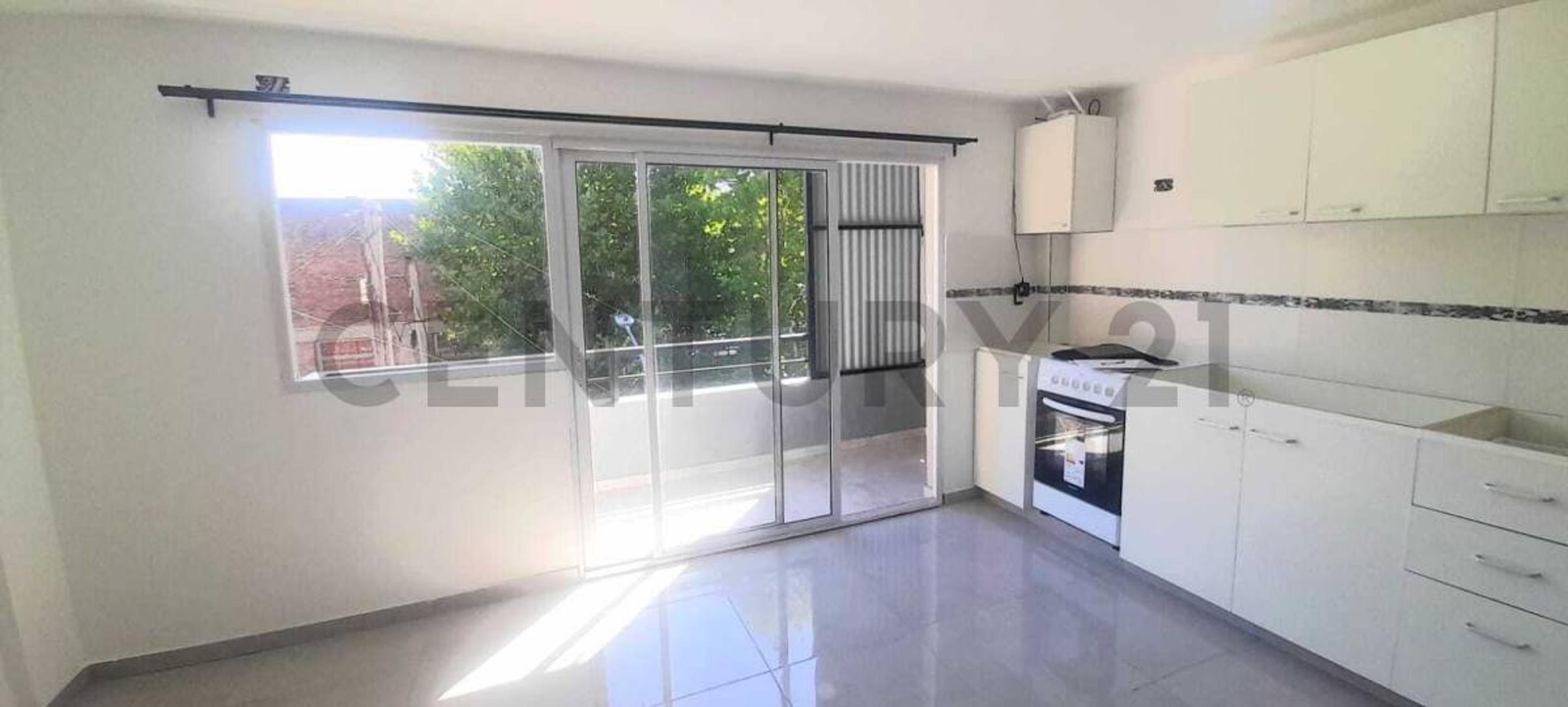 Departamento 3 ambientes con 1 baño