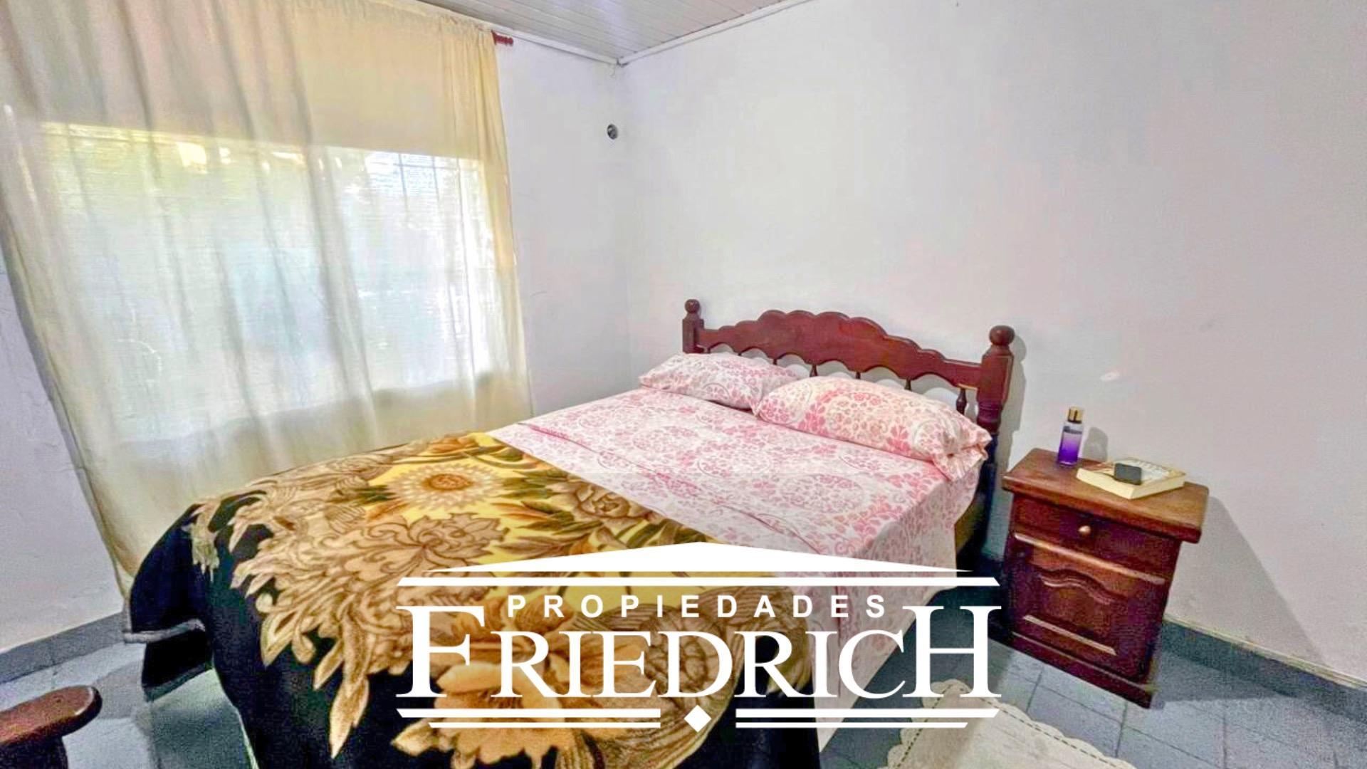 Casa 4 ambientes con 1 baño