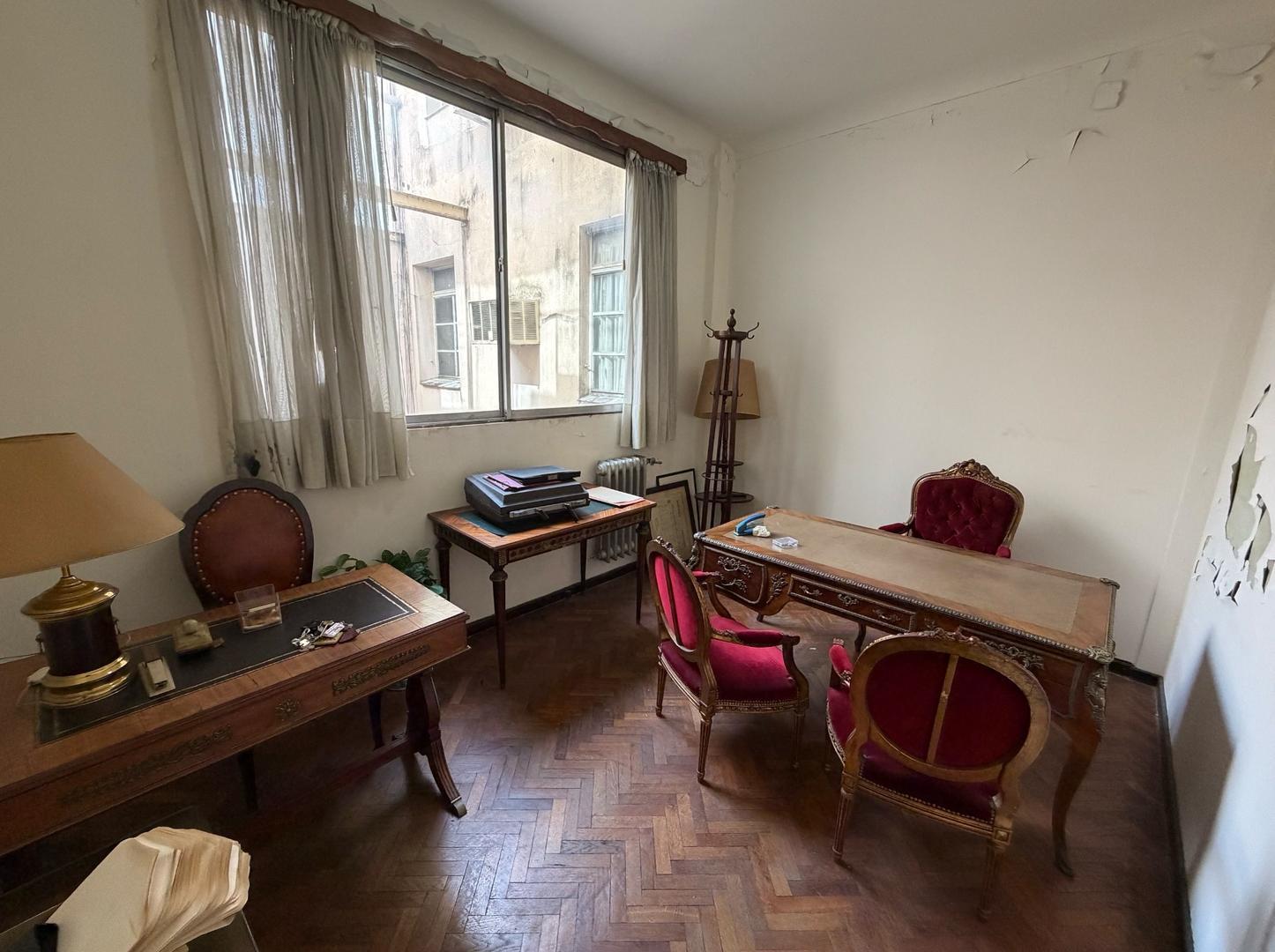 Oficina en Alquiler 65 años