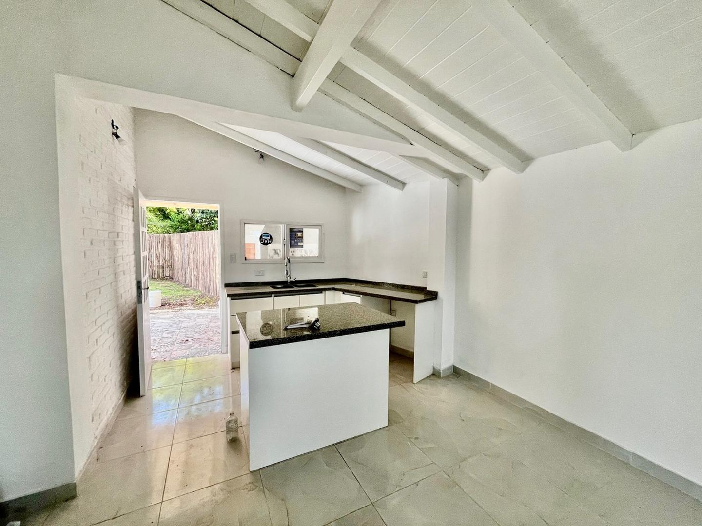 Casa en Venta en Loma Verde, USD 116.000