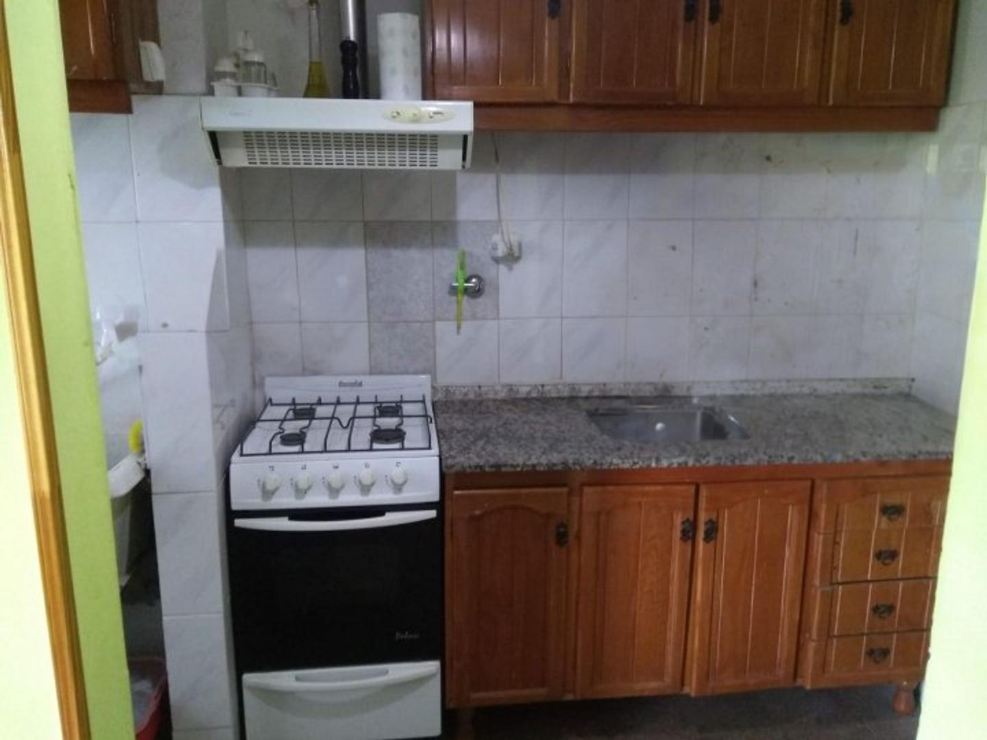 Departamento 4 ambientes con 1 baño