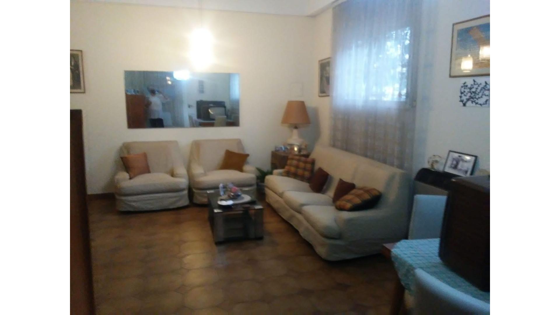 Casa en Venta en Coghlan, USD 215.000