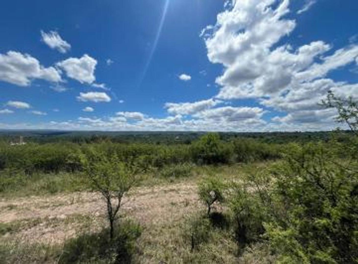 LOTE EN VENTA DE 700 MTS EN VALLE HERMOSO