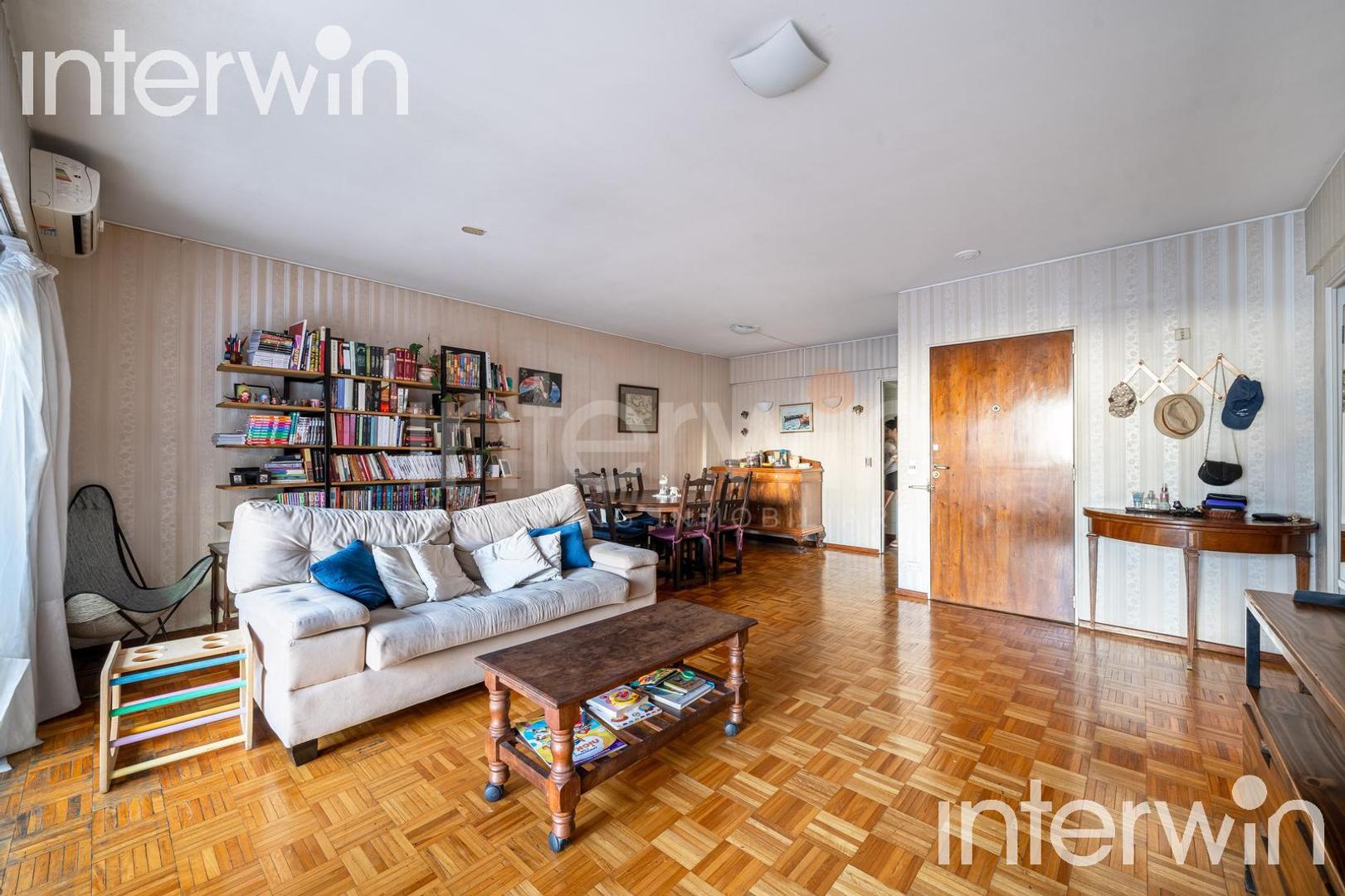 Departamento 4 ambientes con 2 baños