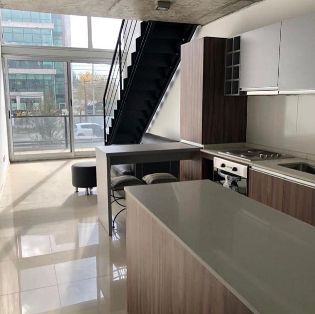 Avenida Eva Peron 8600