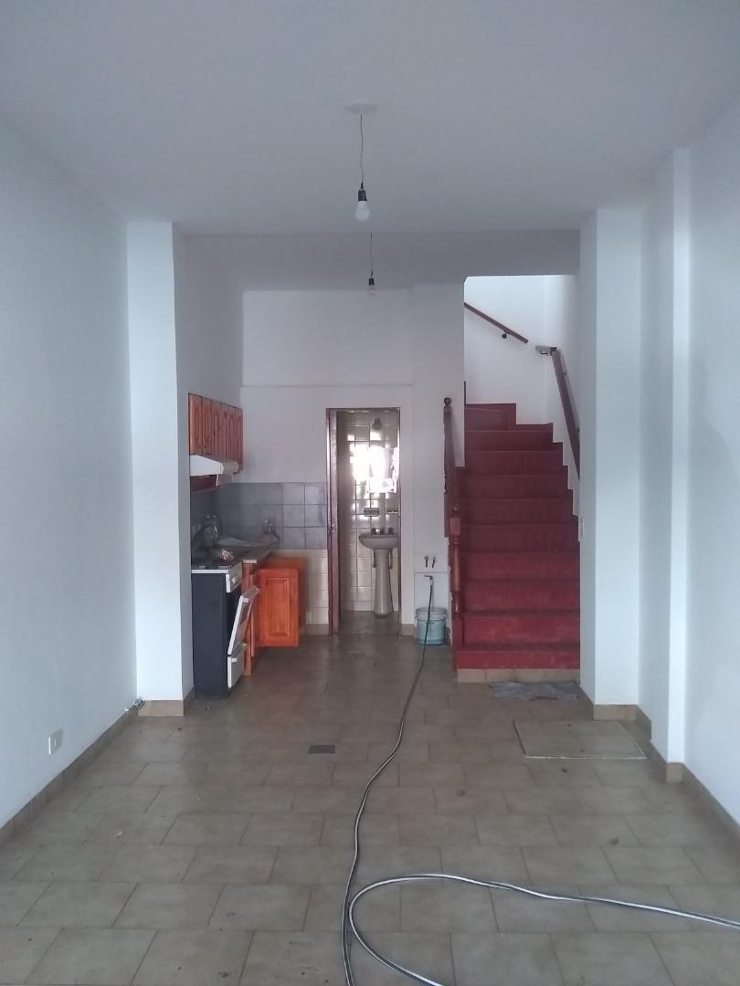 Depto Tipo Casa en Venta de 2 ambientes