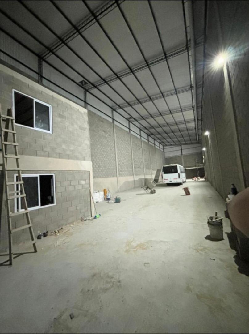 Galpon en Venta en El Talar, USD 270.000