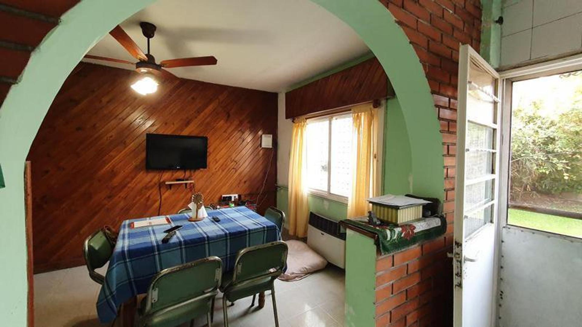 Depto Tipo Casa en Venta con 2 cocheras