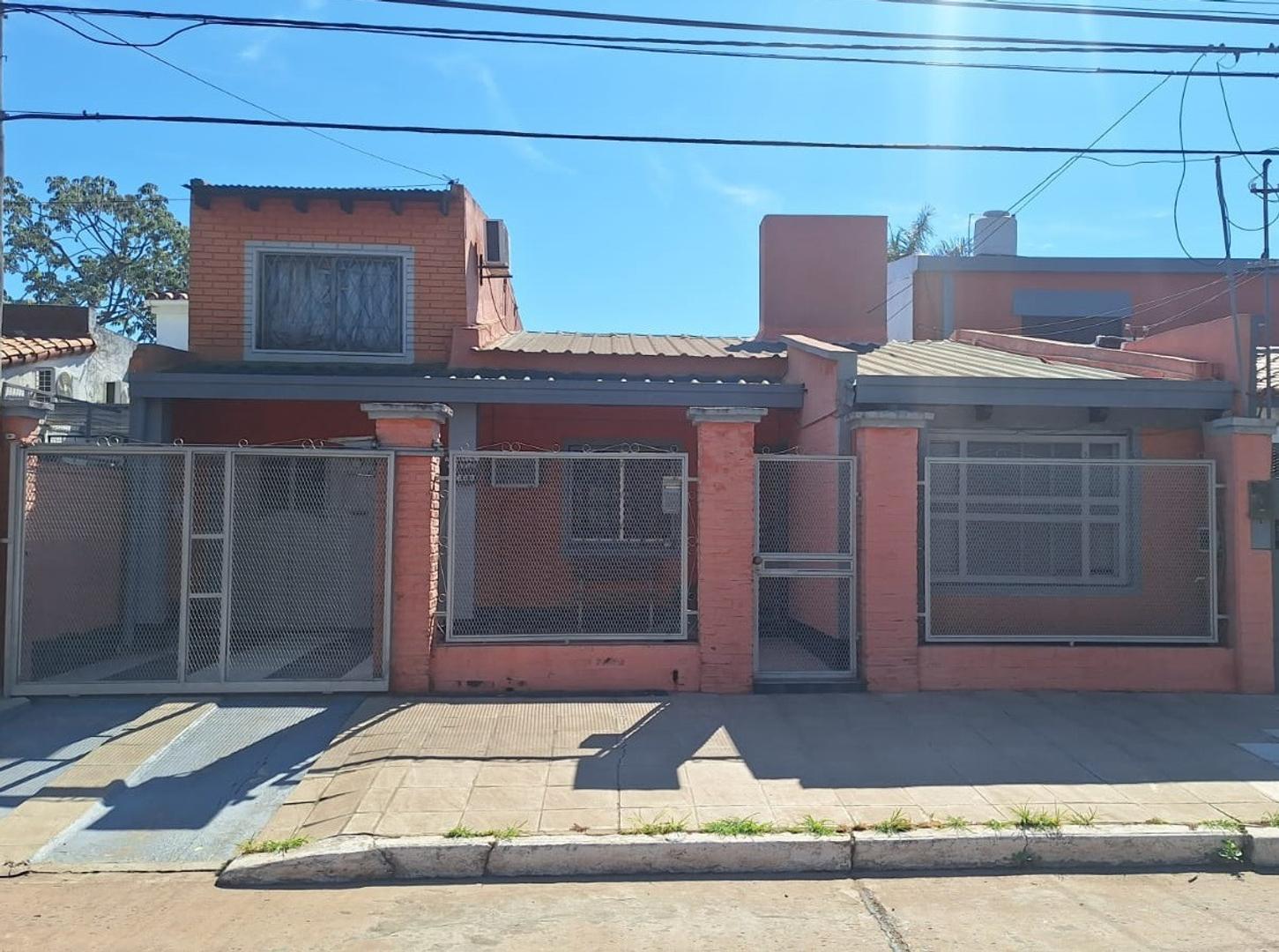 Casa + Departamento en Venta! B° La Liguria