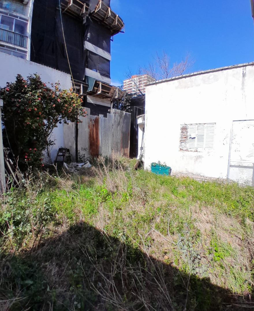Terreno en Venta en Vicente Lopez Vias / Maipu, USD 240.000