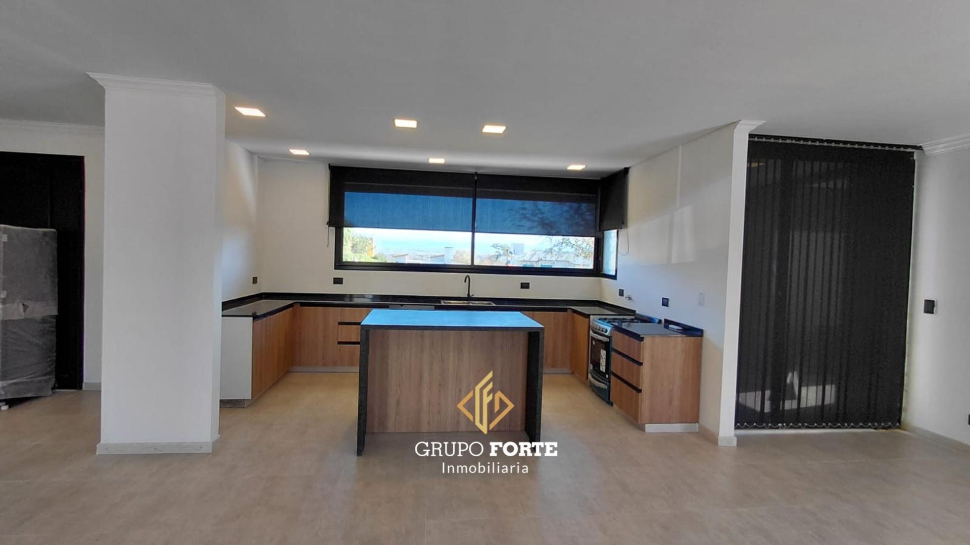 Casa en Venta en Los Milagros, USD 250.000