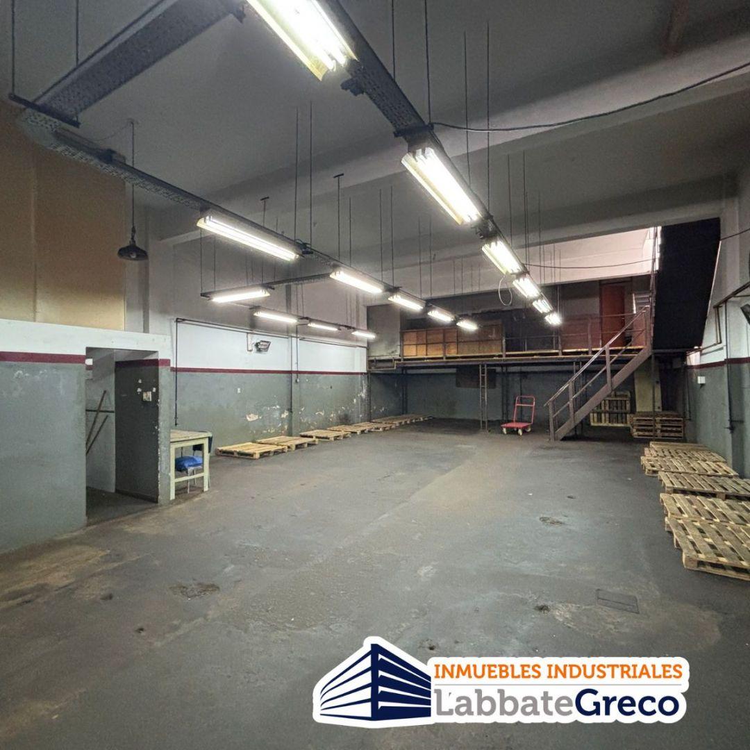 Galpon en Venta en Villa Libertad, USD 235.000