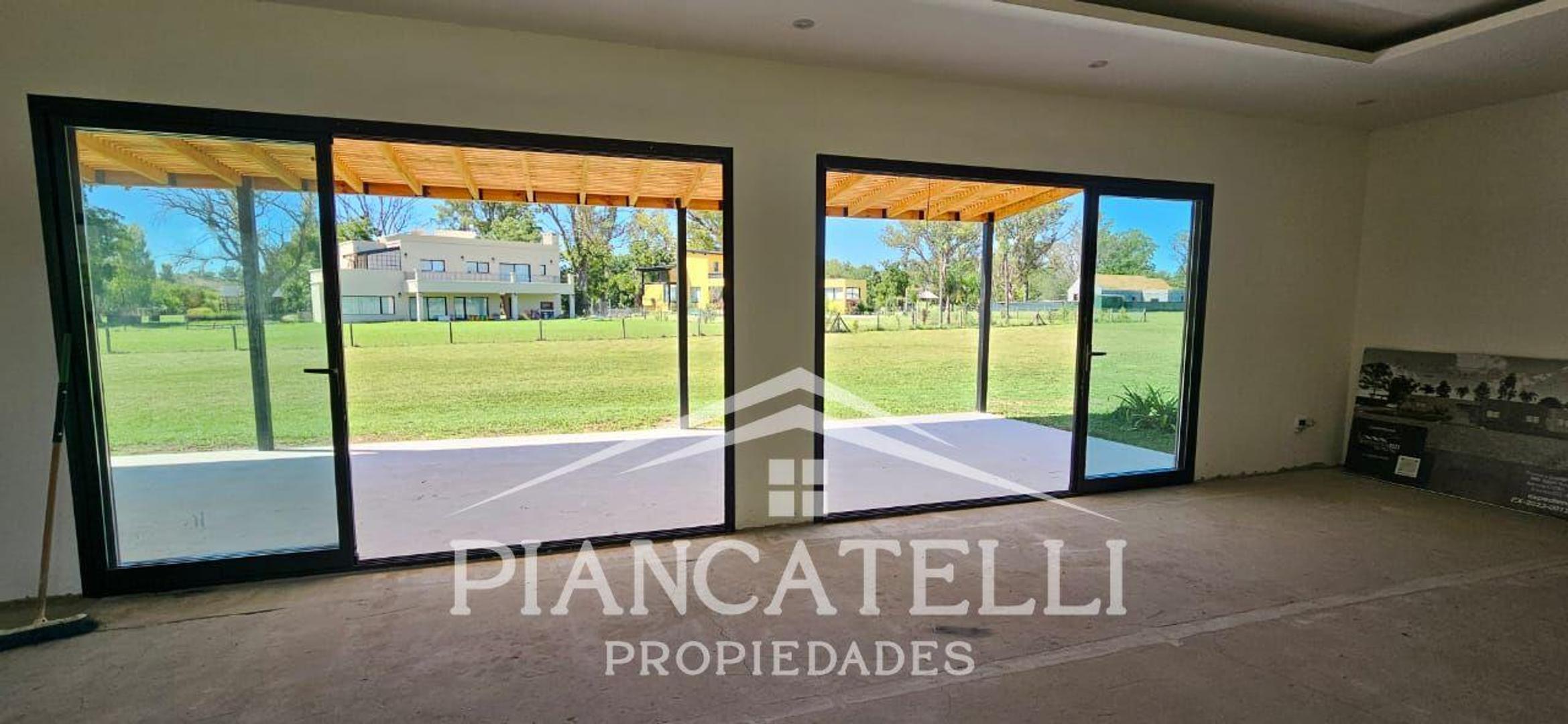 VENTA DE CASA A ESTRENAR EN LA ELINA, COMARCAS DE LUJAN