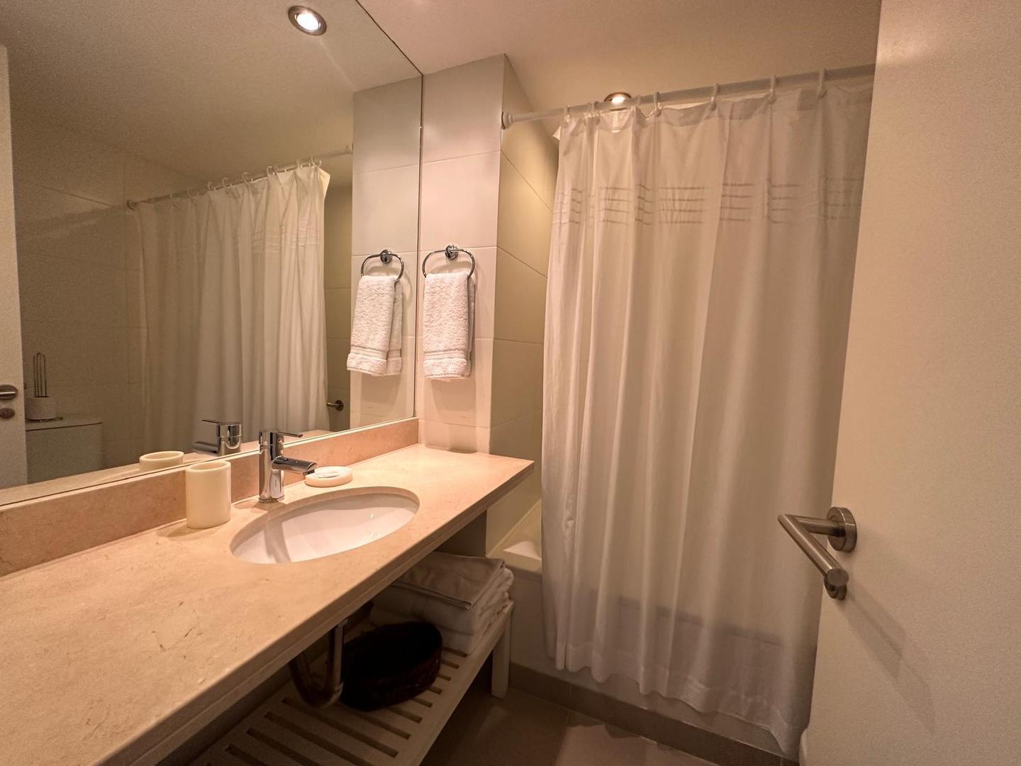 Quartier del Mar Parada 10 Brava