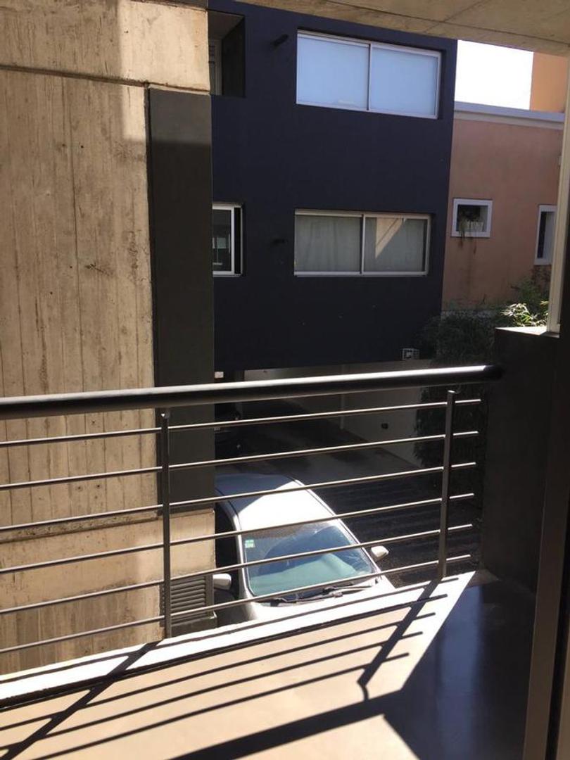 Tomas Le Breton 4500