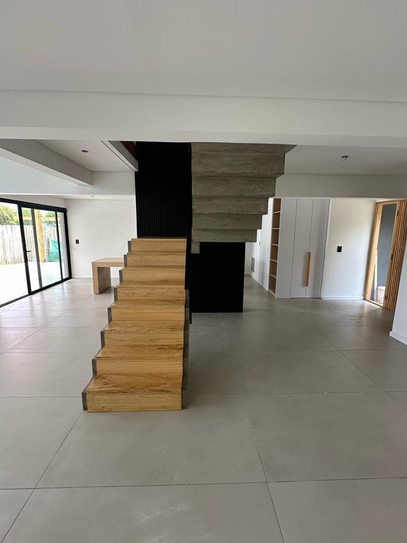 Venta Casa En Lagoon Pilar