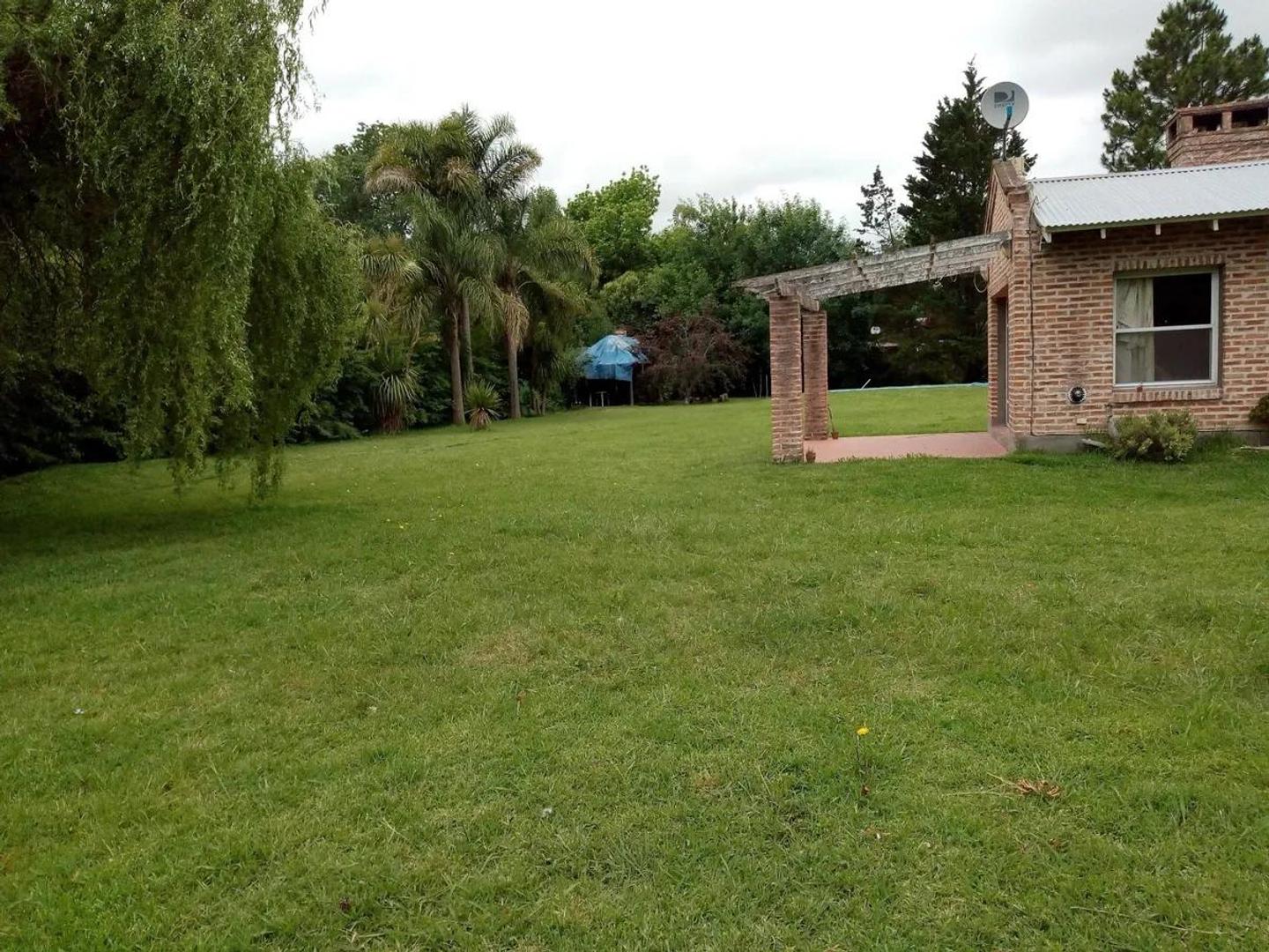 Casa en Venta con 2 cocheras