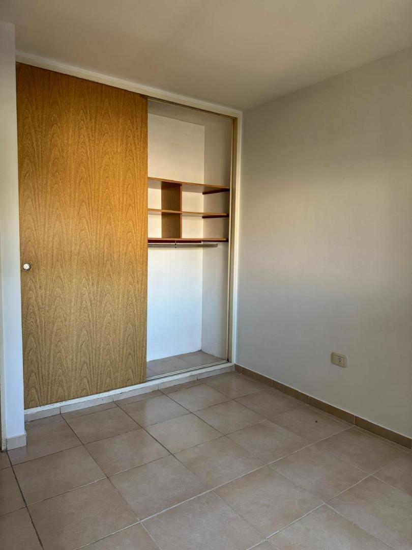 Departamento en Alquiler en Abasto, $ 500.000