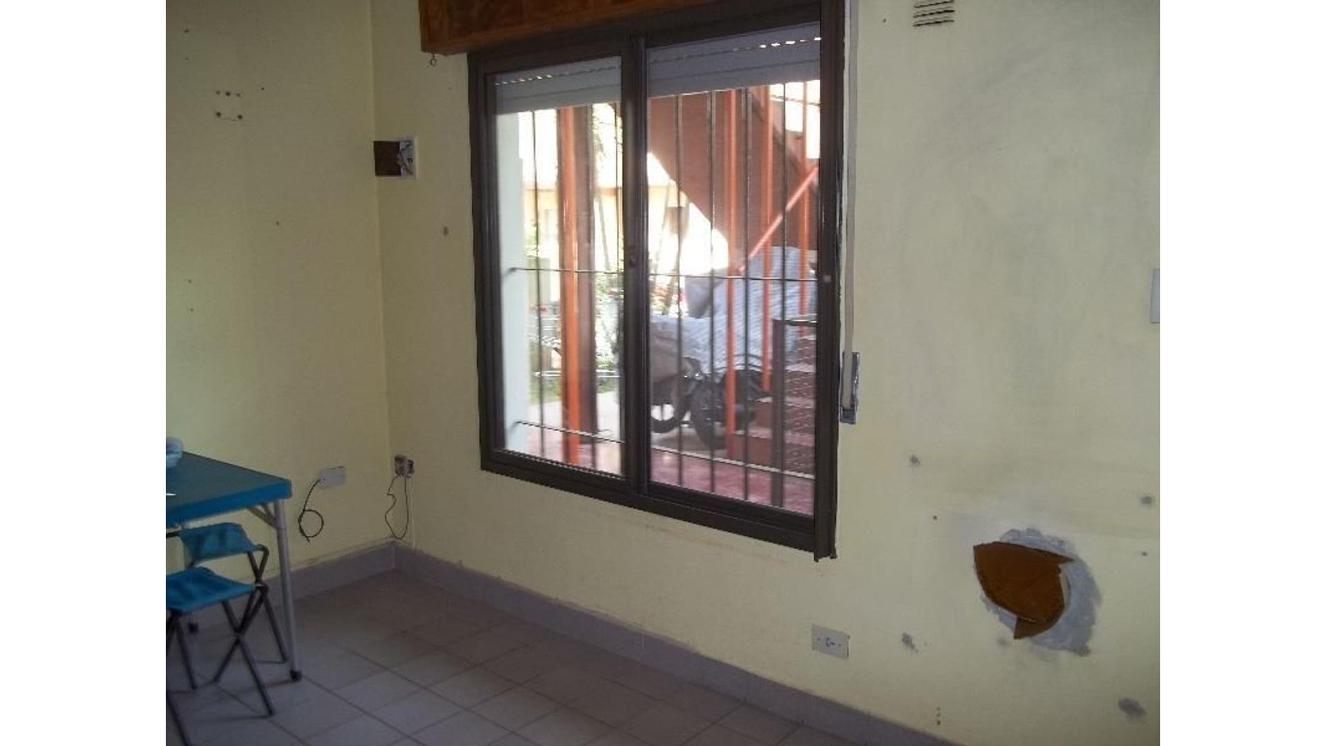 Departamento en Venta en Campana, USD 67.000