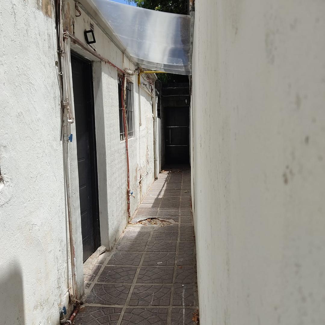 Depto Tipo Casa en Venta en Temperley, USD 65.000