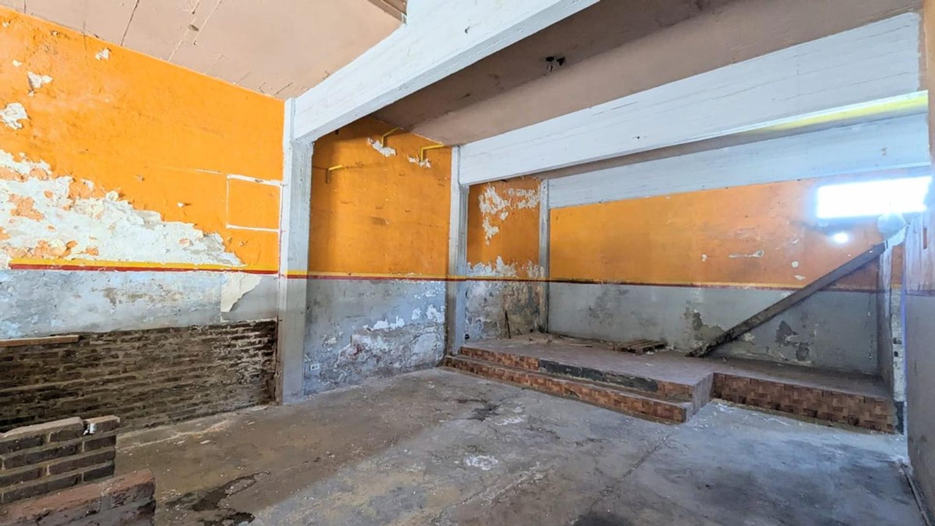 Deposito en Venta Virreyes San Fernando 140m2 cub.