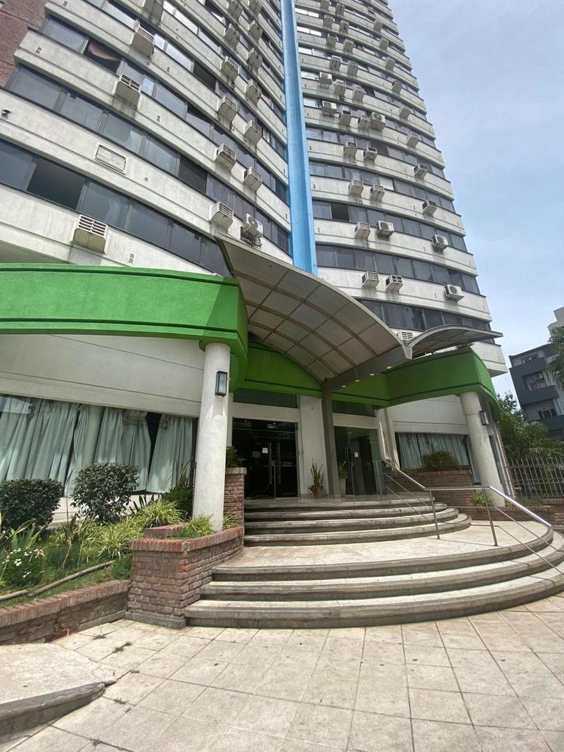 SE ALQUILA DEPTO DE 4 AMBIENTES CON COCHERA EN EDIFICIO IBIZA 3 DE SAN MIGUEL