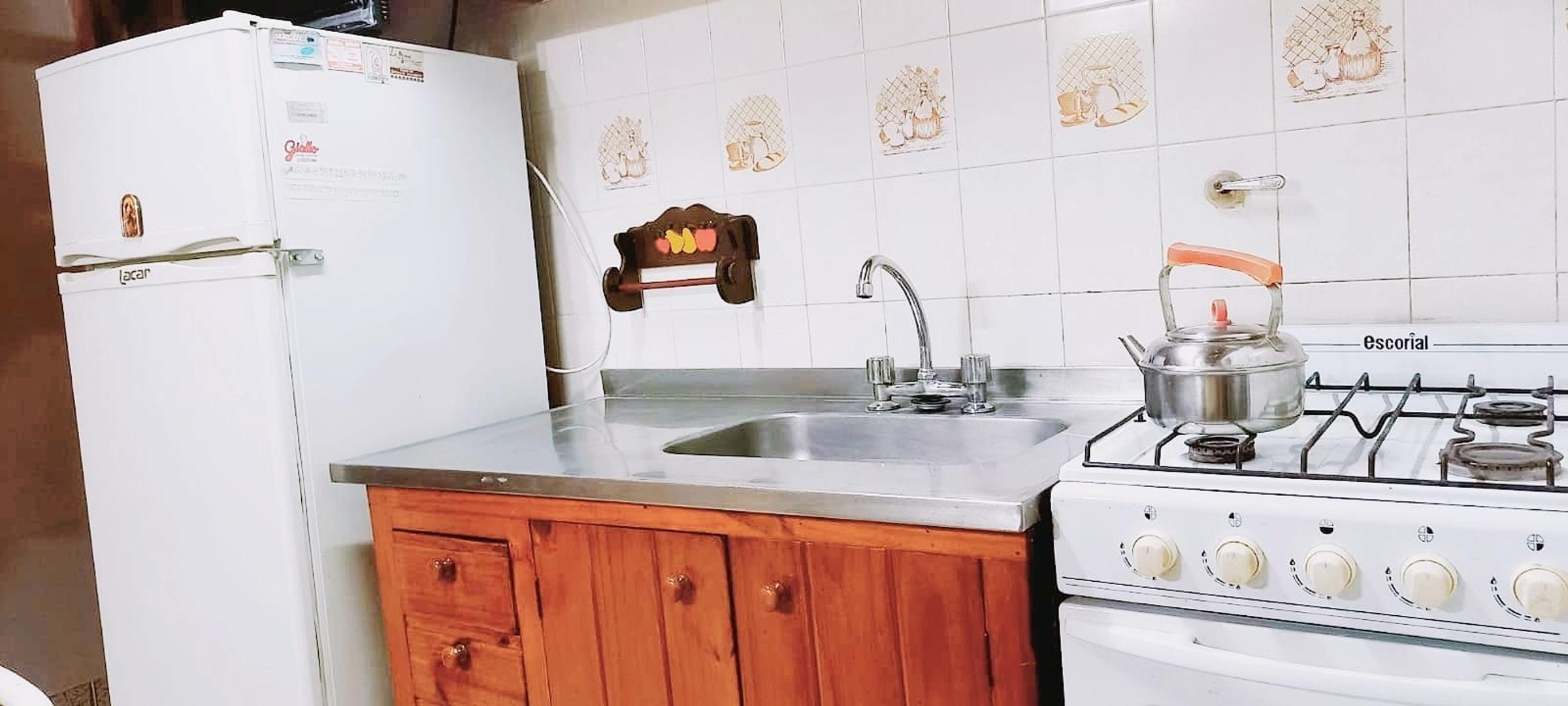 Depto Tipo Casa 2 ambientes con 1 baño