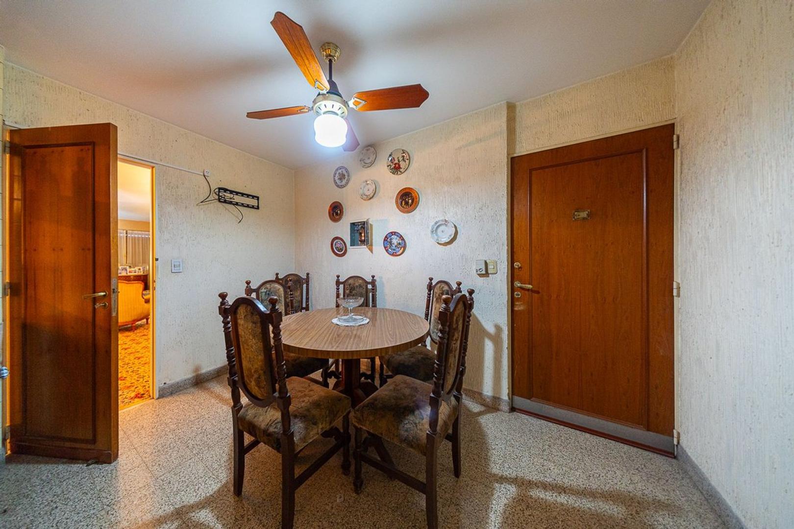 Departamento en Venta con 1 cocheras