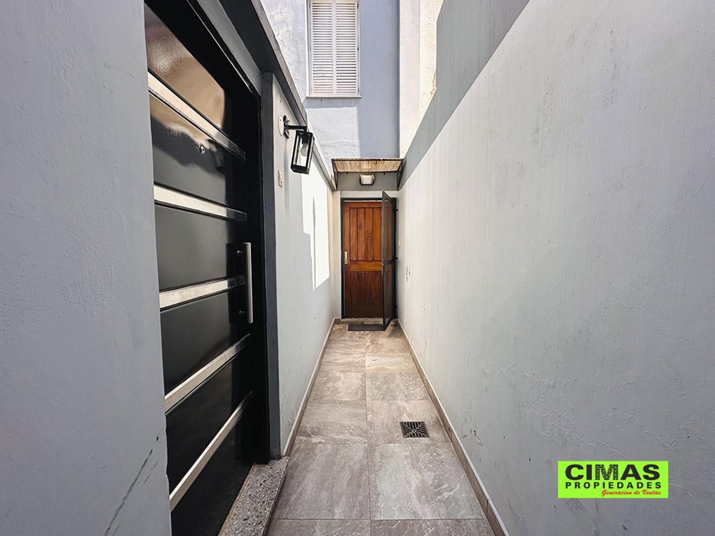 ALQUILER PH 4 AMBIENTES CON PATIO *SIN EXPENSAS*