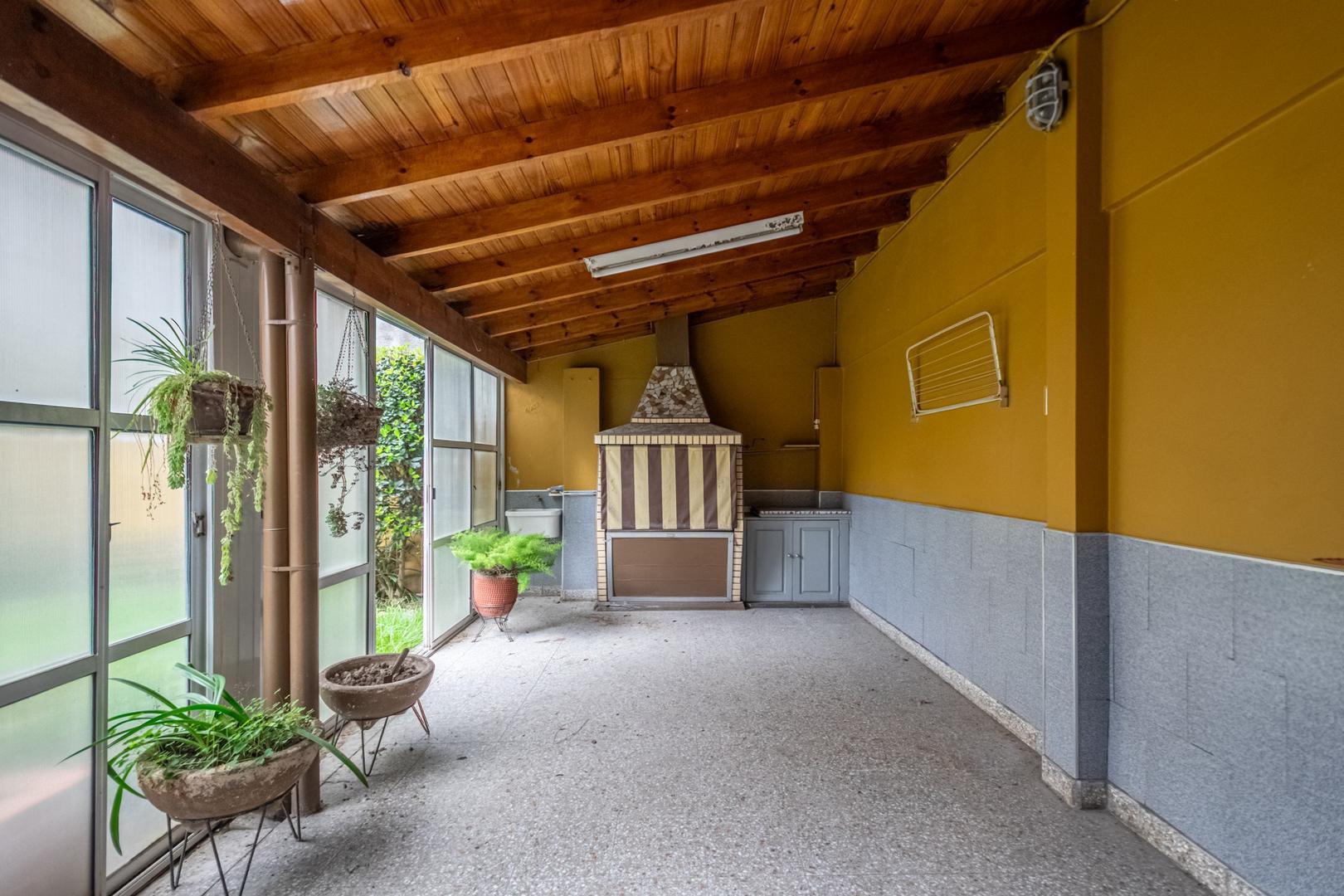 Casa s/lote propio todo en planta baja, garage, Villa Bosch