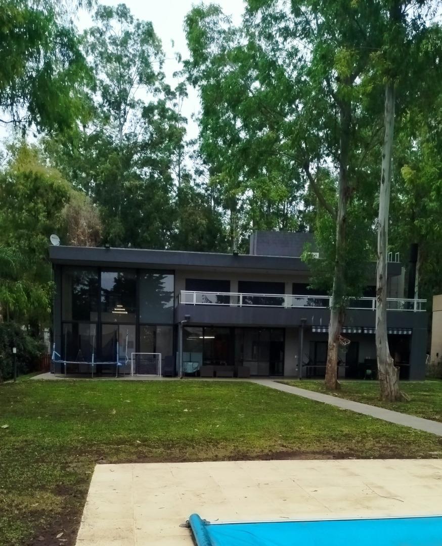 Casa en Venta de 4 dormitorios